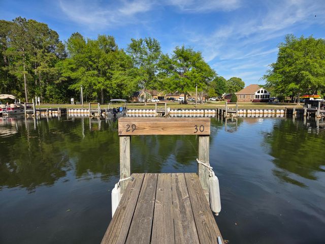 505 Oak Hill Drive, Manning, SC 29102