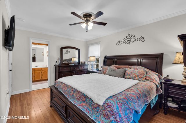 8 Peach Tree Street, Jackson, NJ 08527