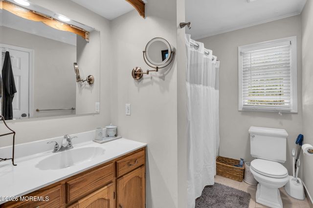 8 Peach Tree Street, Jackson, NJ 08527