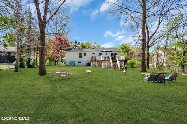 8 Peach Tree Street, Jackson, NJ 08527