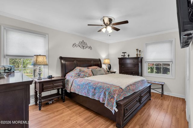 8 Peach Tree Street, Jackson, NJ 08527