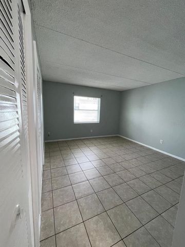 2835 SOMERSET PARK DRIVE 205, Tampa, FL 33613