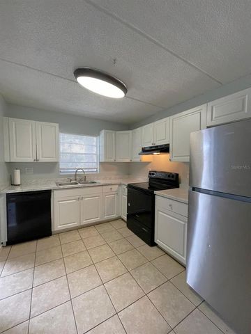 2835 SOMERSET PARK DRIVE 205, Tampa, FL 33613