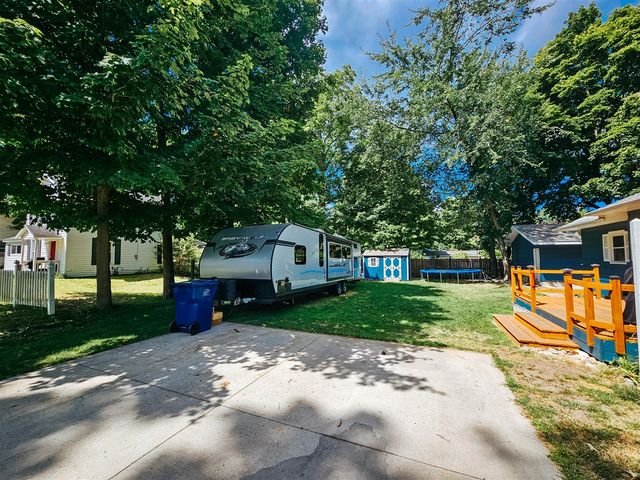 58 Salem Street, Hillsdale, MI 49242
