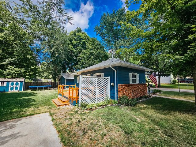 58 Salem Street, Hillsdale, MI 49242