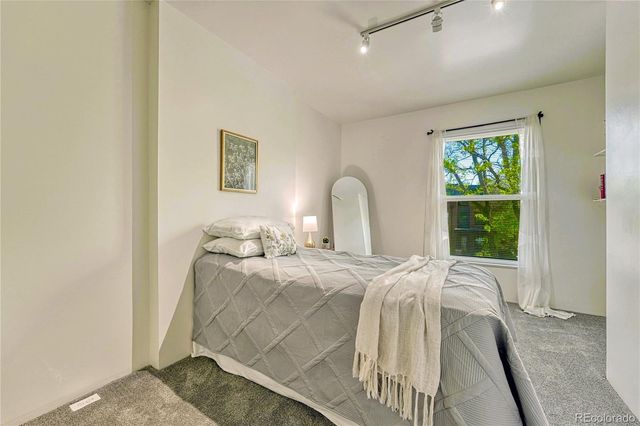 1333 Vine Street, Denver, CO 80206