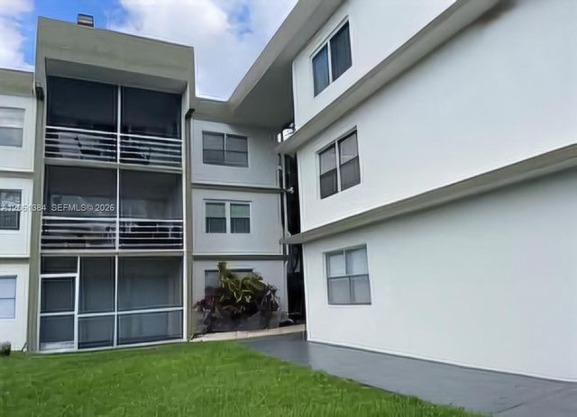 4235 N University Drive 306, Sunrise, FL 33351