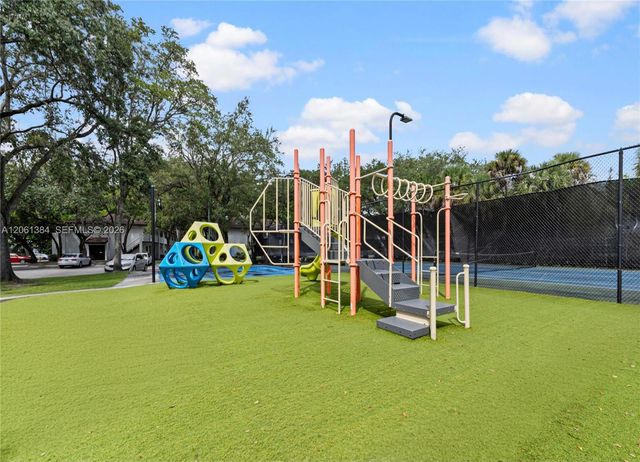 4235 N University Drive 306, Sunrise, FL 33351