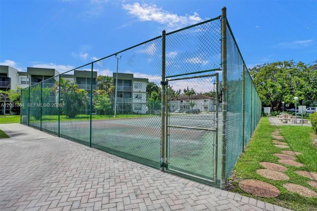 4235 N University Drive 306, Sunrise, FL 33351