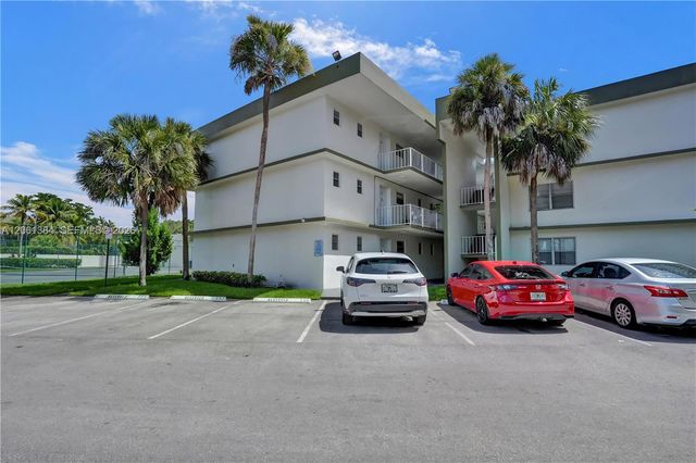 4235 N University Drive 306, Sunrise, FL 33351