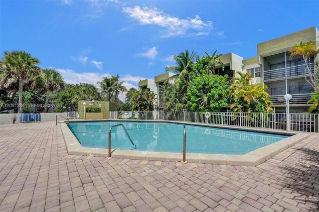 4235 N University Drive 306, Sunrise, FL 33351
