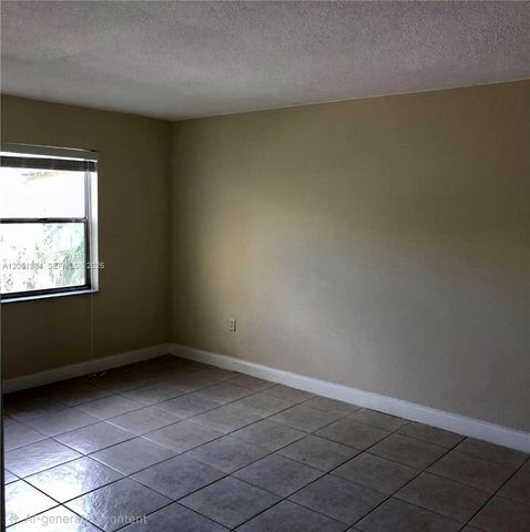 4235 N University Drive 306, Sunrise, FL 33351