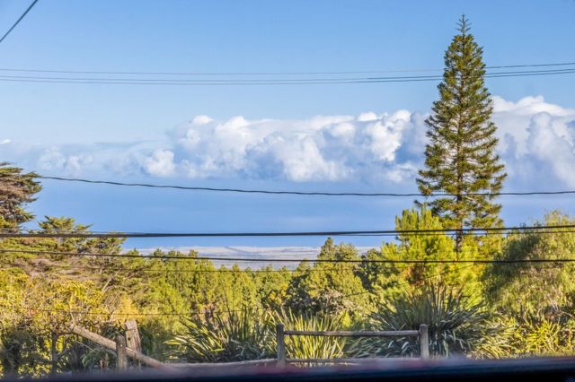 2640 Olinda Rd, Makawao, HI 96768