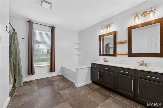 513 Meadow Glen Court, House Springs, MO 63051