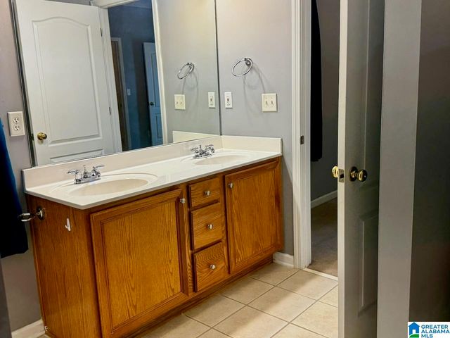 110 HIGH RIDGE TRACE, Pelham, AL 35124