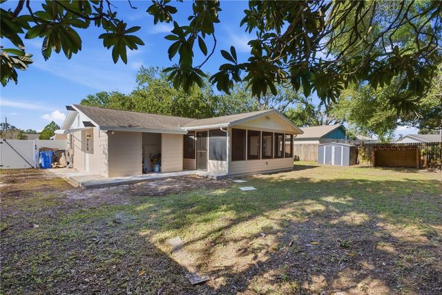 613 HIGHVIEW CIRCLE N, Brandon, FL 33510