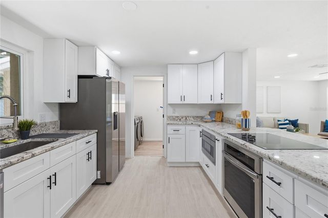 613 HIGHVIEW CIRCLE N, Brandon, FL 33510