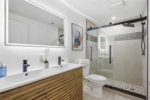 613 HIGHVIEW CIRCLE N, Brandon, FL 33510