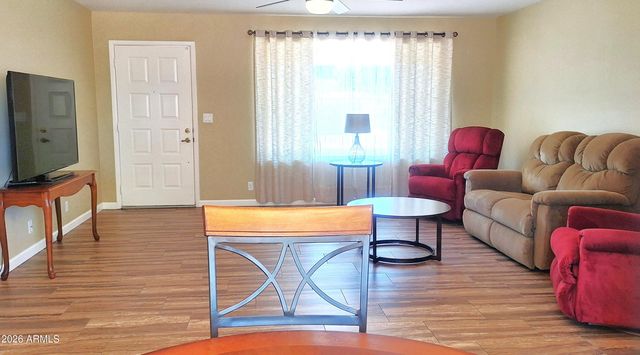 8258 E KILAREA Avenue, Mesa, AZ 85209