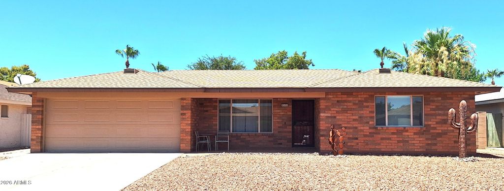 8258 E KILAREA Avenue, Mesa, AZ 85209