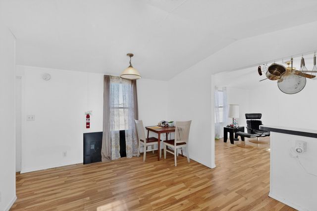 2 Connecticut Court, Moriarty, NM 87035