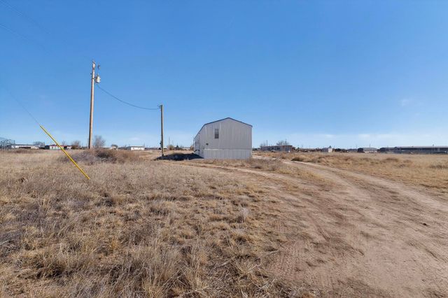 2 Connecticut Court, Moriarty, NM 87035