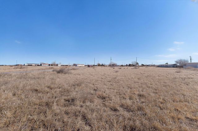 2 Connecticut Court, Moriarty, NM 87035