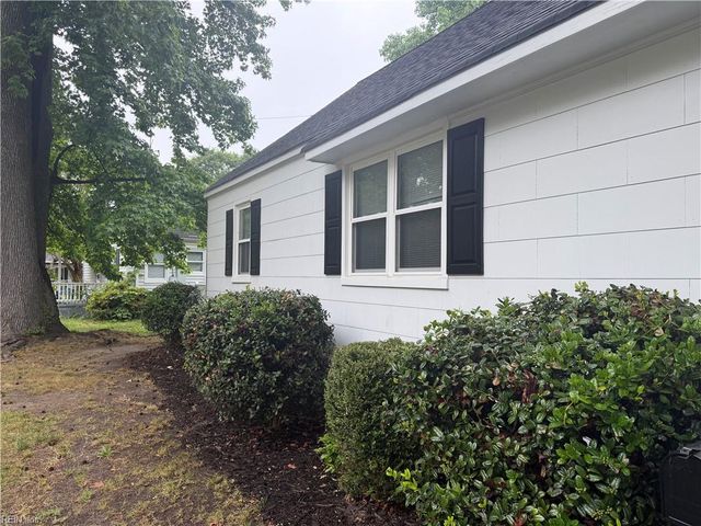 7722 Nesbitt DR, Norfolk, VA 23505