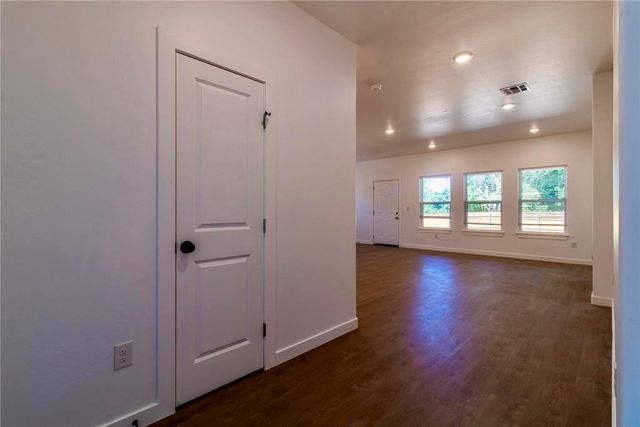 4212 N Shadybrook Drive, Oklahoma City, OK 73110