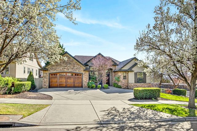 3874 Cherry Lane, Medford, OR 97504