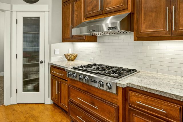 3874 Cherry Lane, Medford, OR 97504