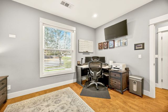 3874 Cherry Lane, Medford, OR 97504