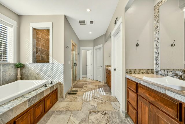 3874 Cherry Lane, Medford, OR 97504