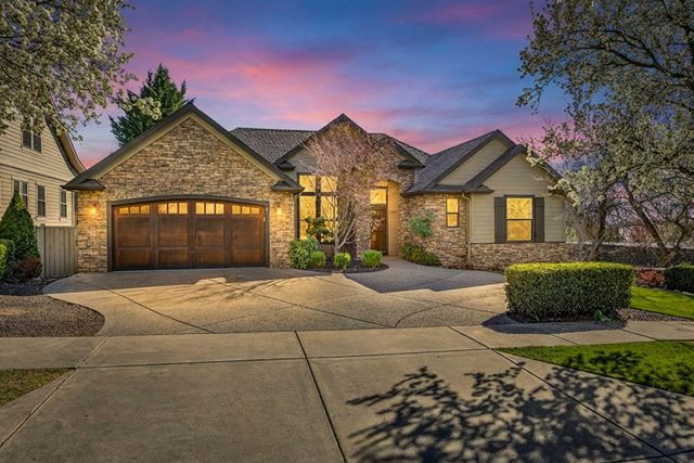 3874 Cherry Lane, Medford, OR 97504