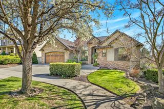 3874 Cherry Lane, Medford, OR 97504