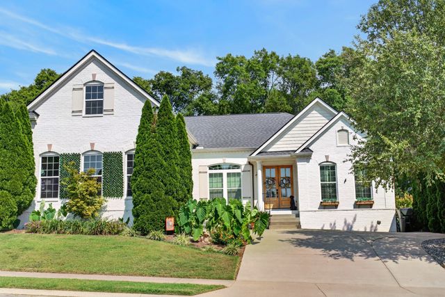424 Fannis Cir, Gallatin, TN 37066