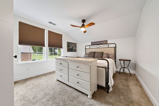 424 Fannis Cir, Gallatin, TN 37066