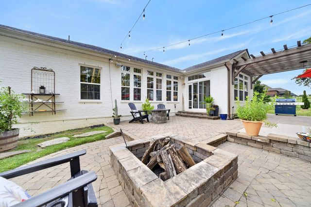 424 Fannis Cir, Gallatin, TN 37066