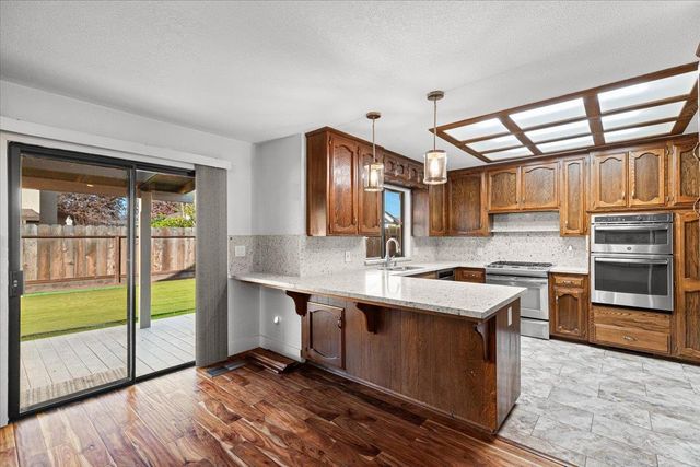 2117 Manitoba Ct, Modesto, CA 95356