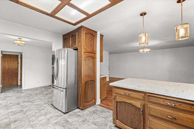 2117 Manitoba Ct, Modesto, CA 95356