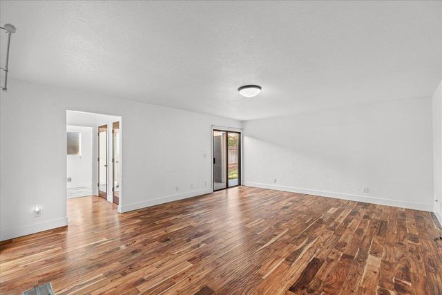 2117 Manitoba Ct, Modesto, CA 95356