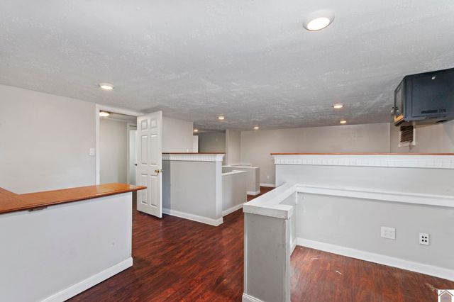 78 Ash Street, Calvert City, KY 42029