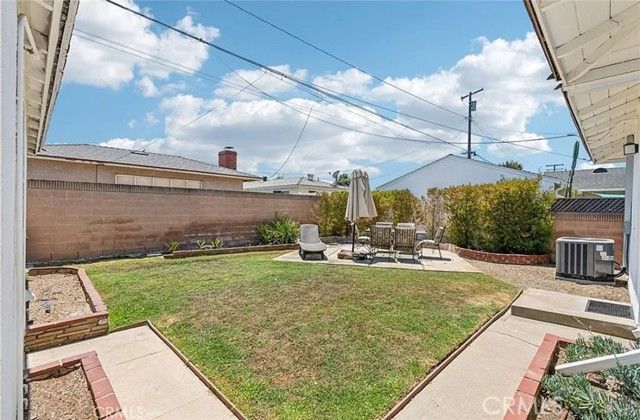 5340 E Mezzanine, Long Beach, CA 90808