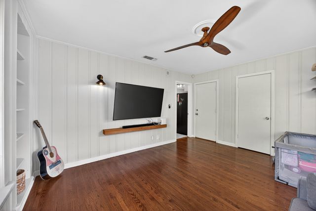 3200 Medina Avenue, Fort Worth, TX 76133