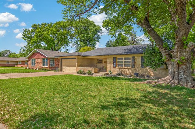 3200 Medina Avenue, Fort Worth, TX 76133