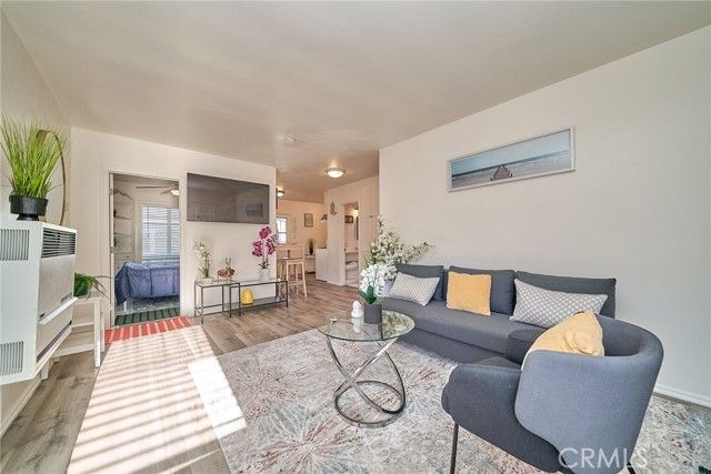 4138 E Jacinto, Long Beach, CA 90815