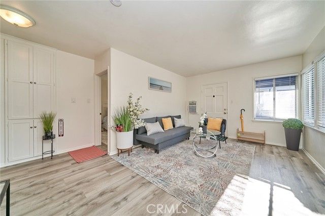 4138 E Jacinto, Long Beach, CA 90815