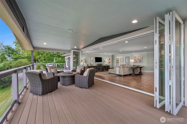 3765 Sinclair Drive, Ferndale, WA 98248