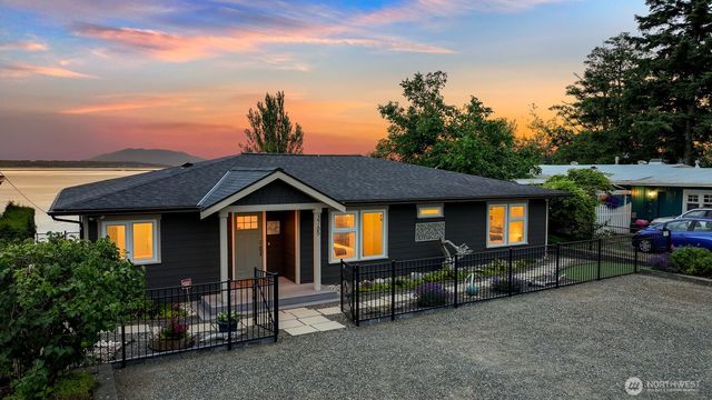 3765 Sinclair Drive, Ferndale, WA 98248