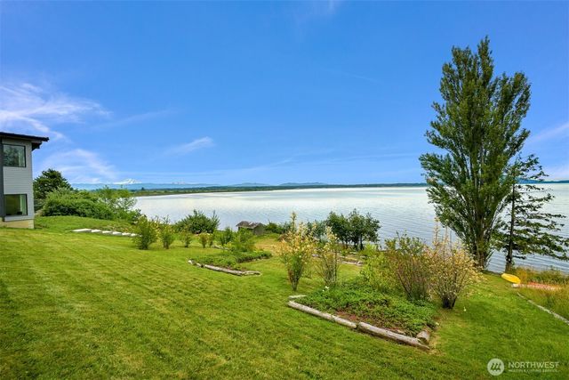 3765 Sinclair Drive, Ferndale, WA 98248